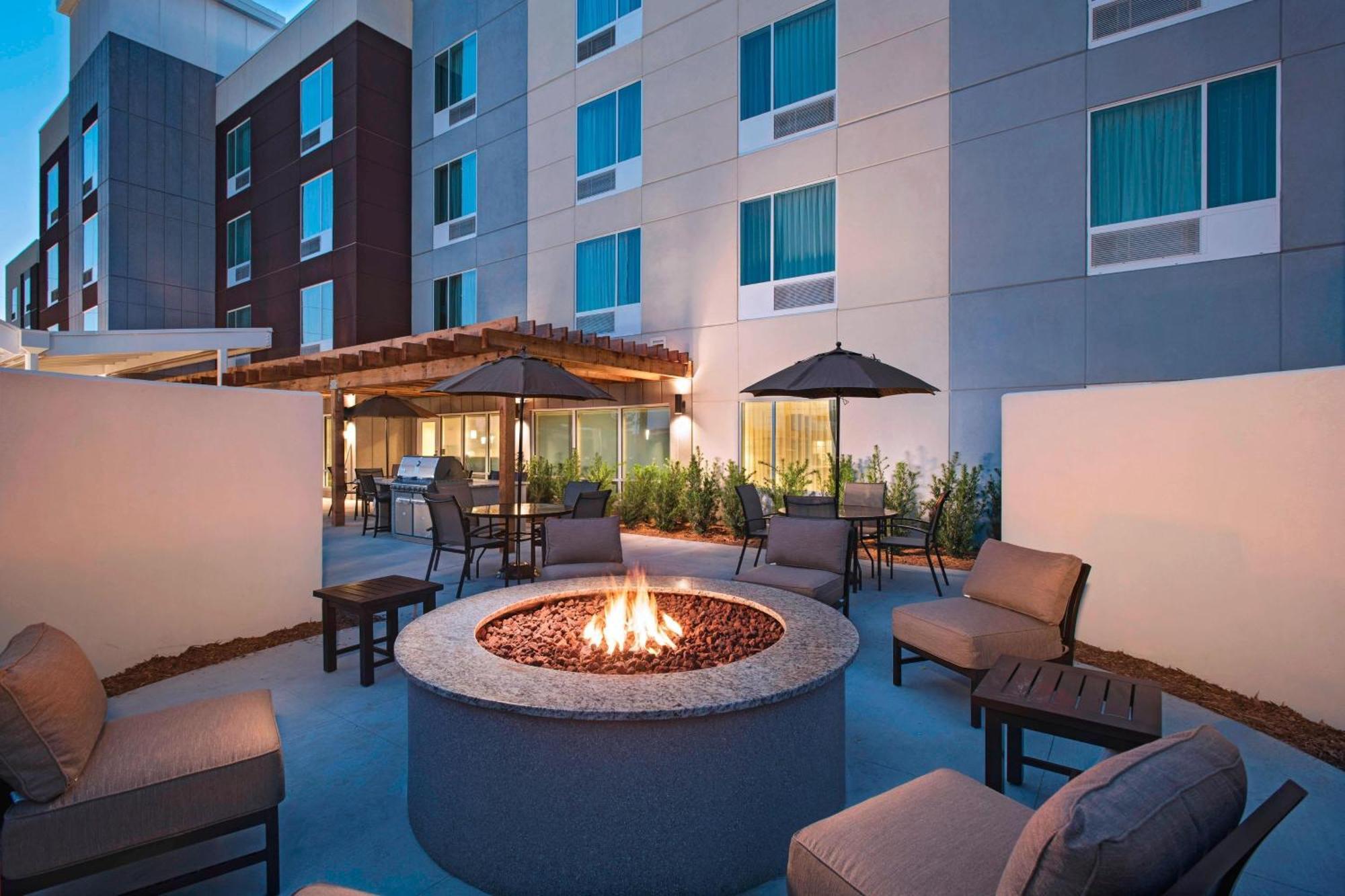Towneplace Suites By Marriott Lakeland Zewnętrze zdjęcie